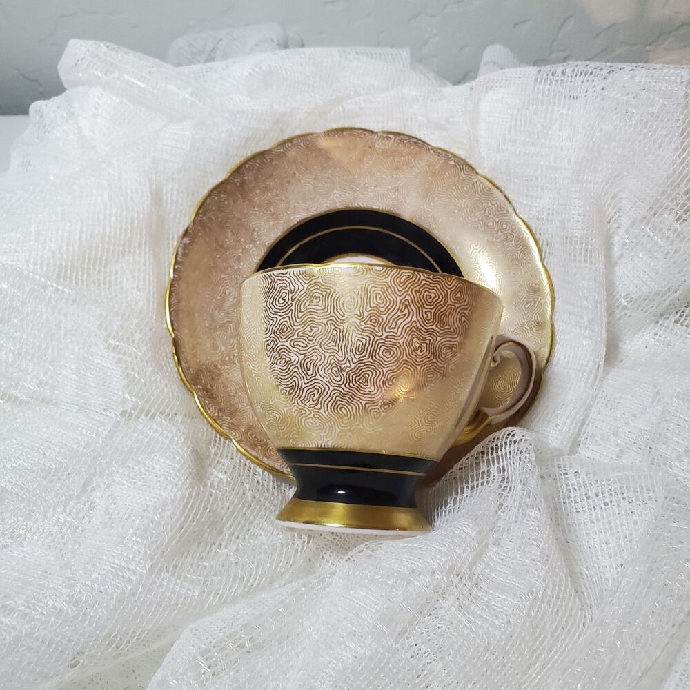 Tuscan Fine English Bone China Teacup and Saucer